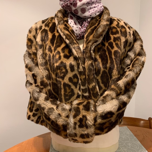 Mondi vintage faux leopard fur bolero jacket Ladies 38. NWOT - Picture 2 of 6
